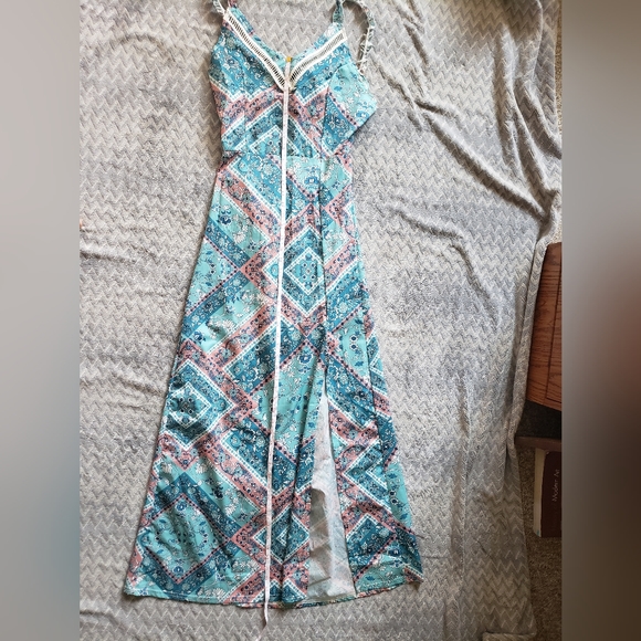 Stunning geometric and floral maxi dress - Picture 6 of 11